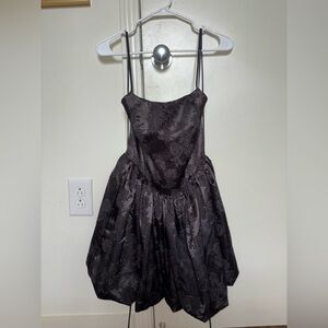 Bubble black patterned dress